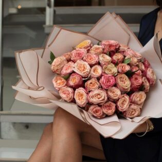 Pink Roses Bouquet