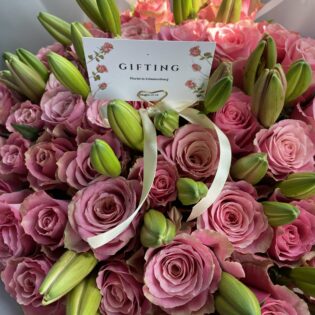 Pink Roses and Lilly Bouquet